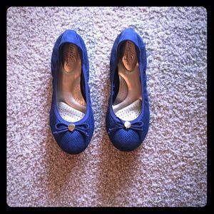 Blue ballerina flats